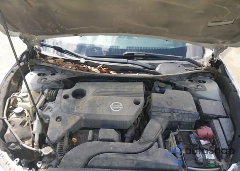 2015 Nissan Altima 2.5/2.5 S/2.5 Sl/2.5 Sv из США, поврежденный, VIN 1N4AL3AP4FC233336